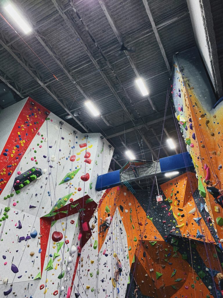 Kletterhalle, Boulderhalle, Indoorclimbing